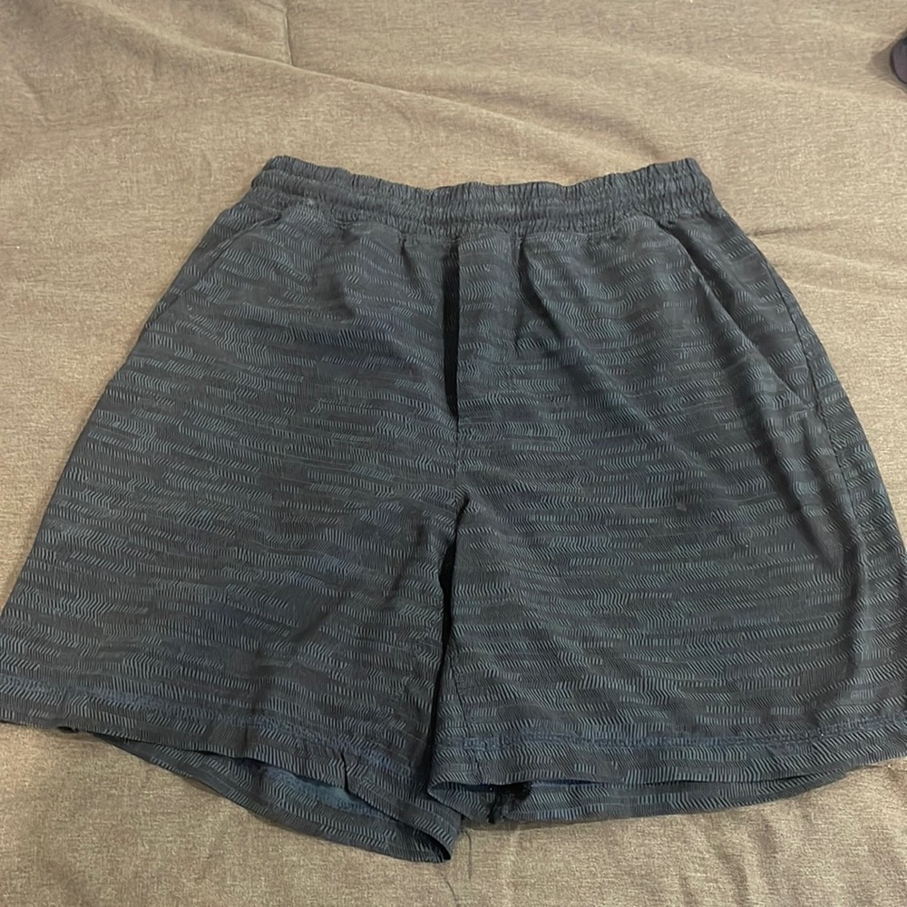 Lululemon Shorts (green and black) 6 inch inseam